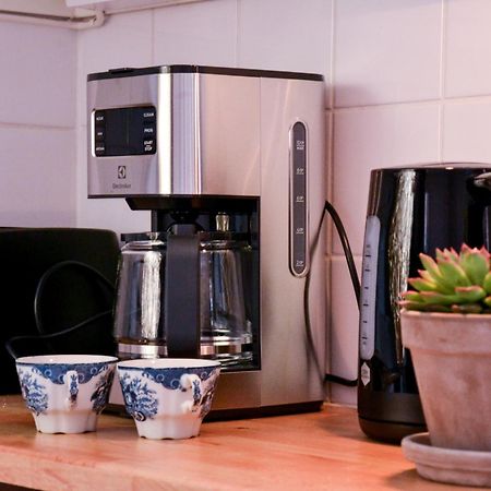 Adelsgatan Bed & Breakfast VBY Exterior photo