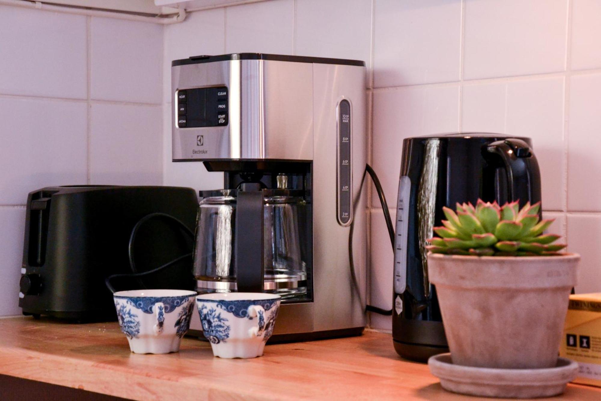 Adelsgatan Bed & Breakfast VBY Exterior photo